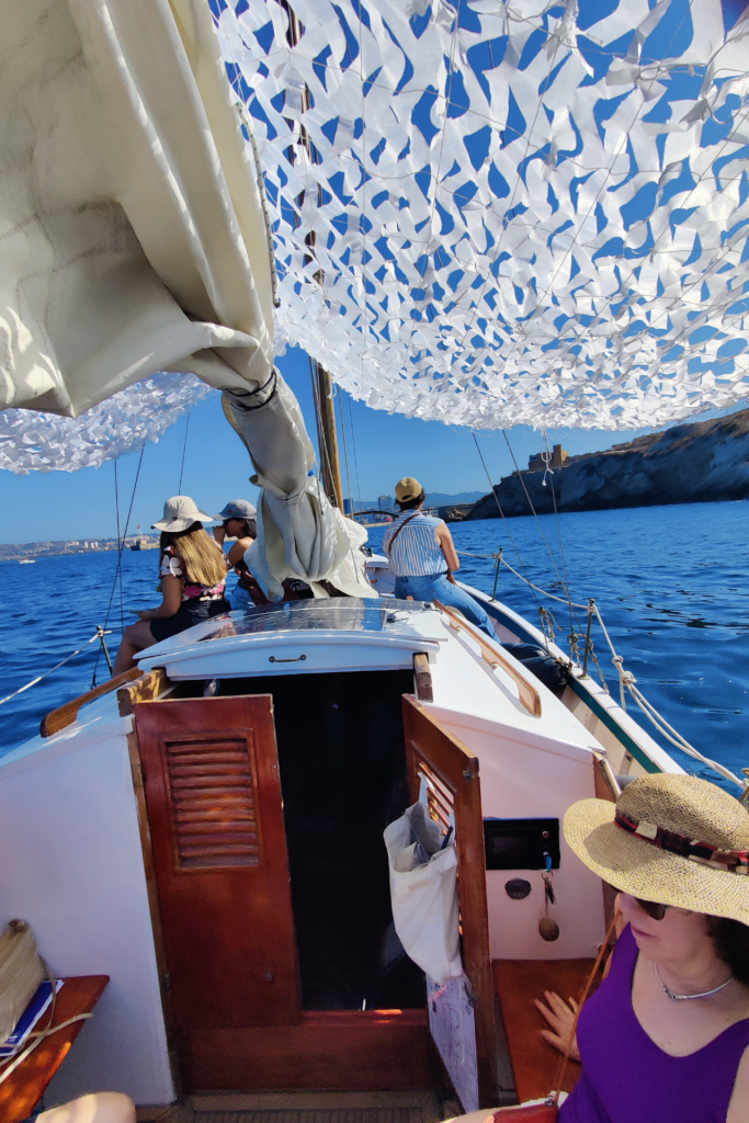 Le Vieux-Port de Marseille _ Le Cœur Battant de la Ville (7)